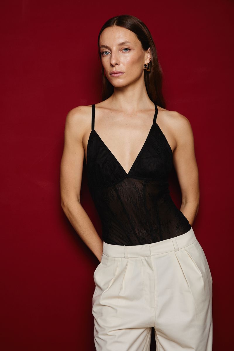 Body-Valentino-8.jpg