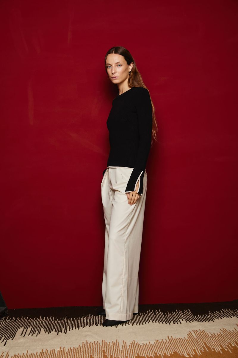 Sweater-Basic-y-Pantalon-Jared-13.jpg
