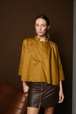 Camisa-Praga-y-Falda-Steven-2.jpg